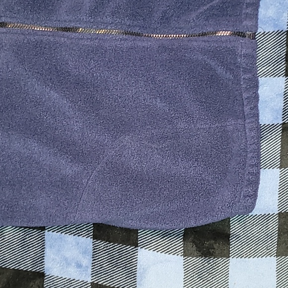 Vintage. Made in USA. Columbia Pictures. Full-zip fleece vest. Men's size XL. - Picture 5 of 14